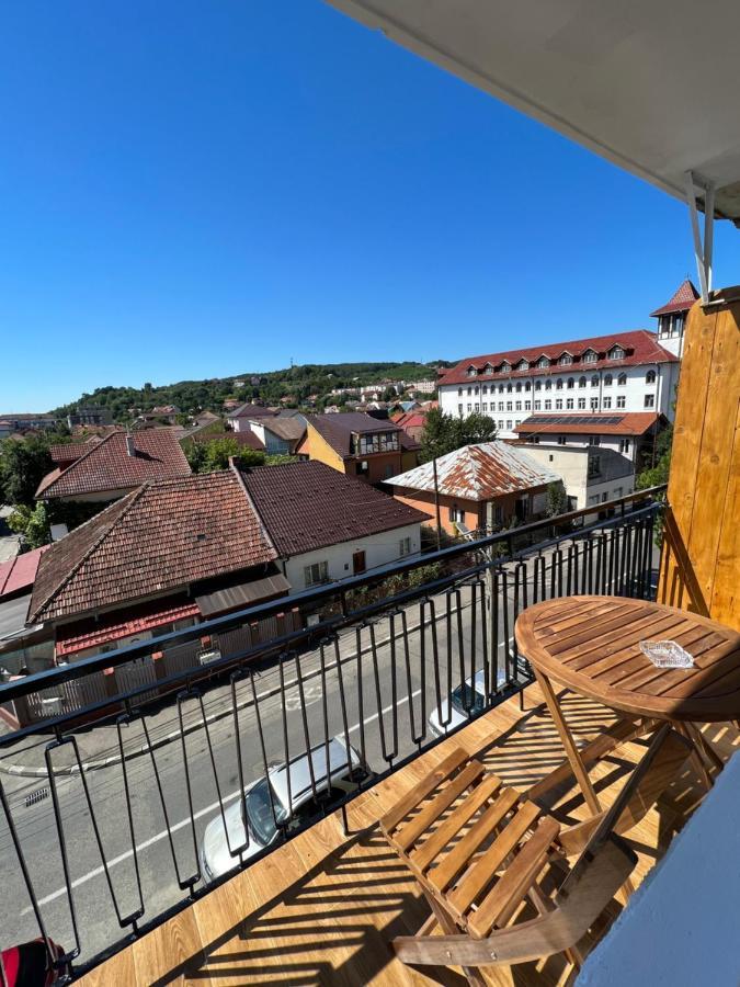 Ferienwohnung Apartament Centru Râmnicu Vâlcea Exterior foto